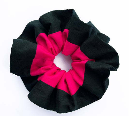 Peony Scrunchie - Hot Pink